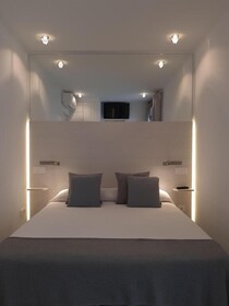 Room Boutique 32