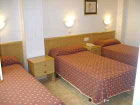 Hostal El Altet