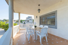 Fidalsa Villa Grand White House