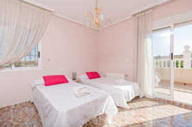 Fidalsa Villa Grand White House