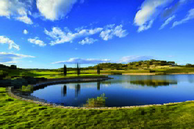 Las Colinas Golf & Country Club