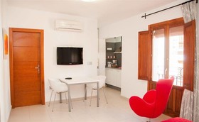 Happyvila Apartments