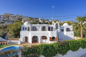Villa Shangri-La