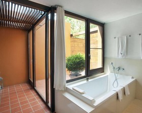 Mas Falgarona Hotel Boutique