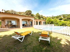 Holiday Home Villa Dubos