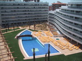Apartamentos S’Abanell Central Park