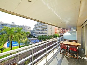 Apartamentos S’Abanell Central Park