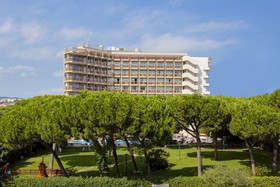 Beverly Park Hotel & Spa