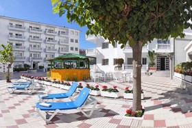 Lotus Apartaments