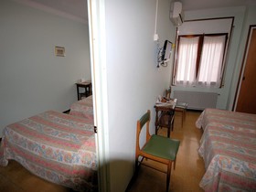 Hostal Fabrellas