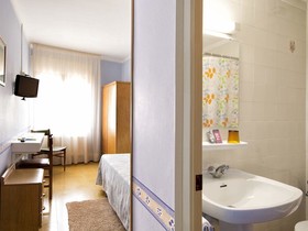 Hostal Fabrellas