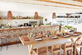 Hotel Camiral