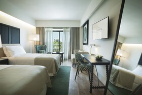 Hotel Camiral
