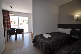 Aparthotel Safari