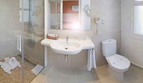 GHT Balmes Hotel Aparthotel & SPLASH