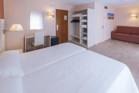 GHT Balmes Hotel Aparthotel & SPLASH