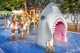 GHT Balmes Hotel Aparthotel & SPLASH