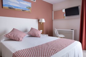 GHT Balmes Hotel Aparthotel & SPLASH