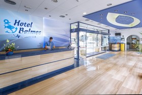 GHT Balmes Hotel Aparthotel & SPLASH