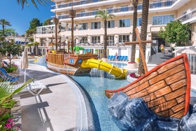 Hotel Oasis Park