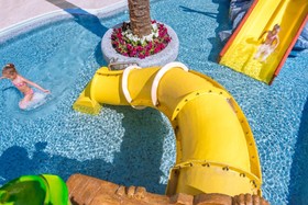 Hotel Oasis Park