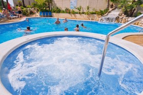 Hotel Oasis Park