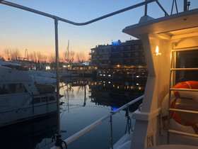 Port 27