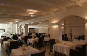 Ampuria Inn