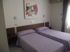 Ampuria Inn