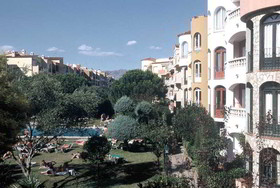 Apartaments Turistics Comte D'Empuries