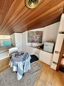 Solo Atico Guest Suites