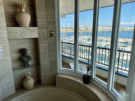 Solo Atico Guest Suites