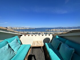 Solo Atico Guest Suites