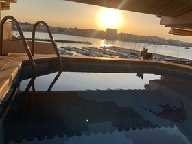 Solo Atico Guest Suites