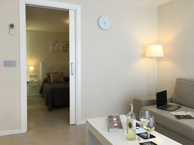 Studios Coll
