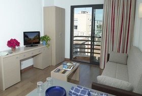 Almirall Apartaments