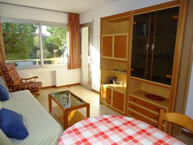 Apartamentos Antillas Fenals