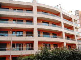 Apartamentos AR Eton