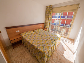 Apartamentos AR Santa Anna II