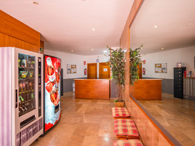 Apartamentos AR Santa Anna II