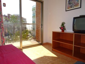 Apartamentos Blanco y Negro