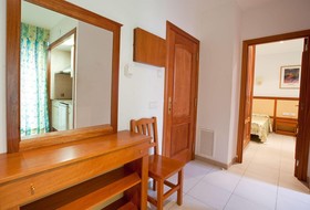 Apartamentos Royal