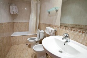 Apartamentos Royal