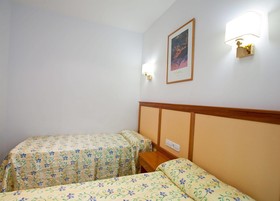 Apartamentos Royal