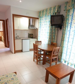 Apartamentos Royal