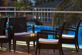 Aparthotel Costa Encantada