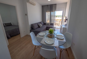 AR Melrose Place Apartments