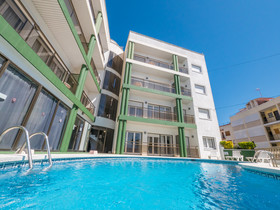 AR Melrose Place Apartments