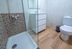 AR Melrose Place Apartments