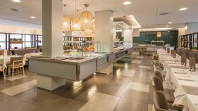 Aqua Hotel Bertran Park